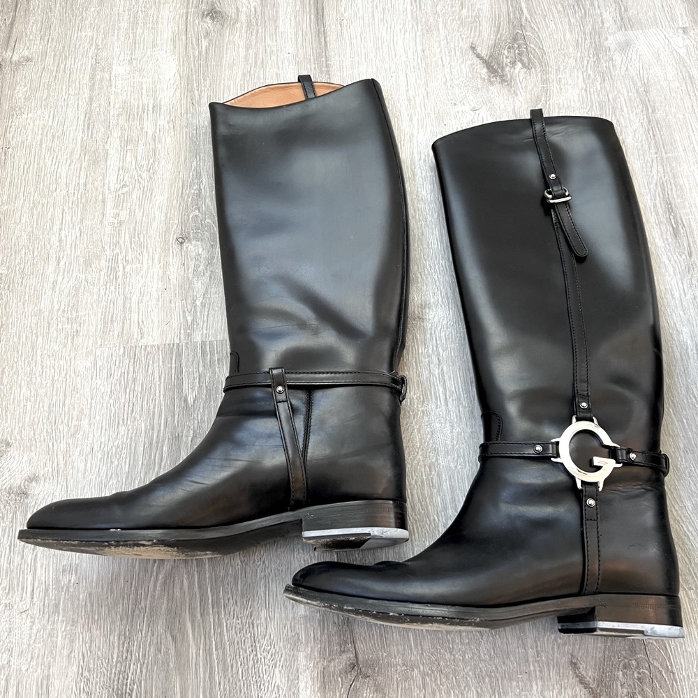 Gucci Knee-High black leather boots
